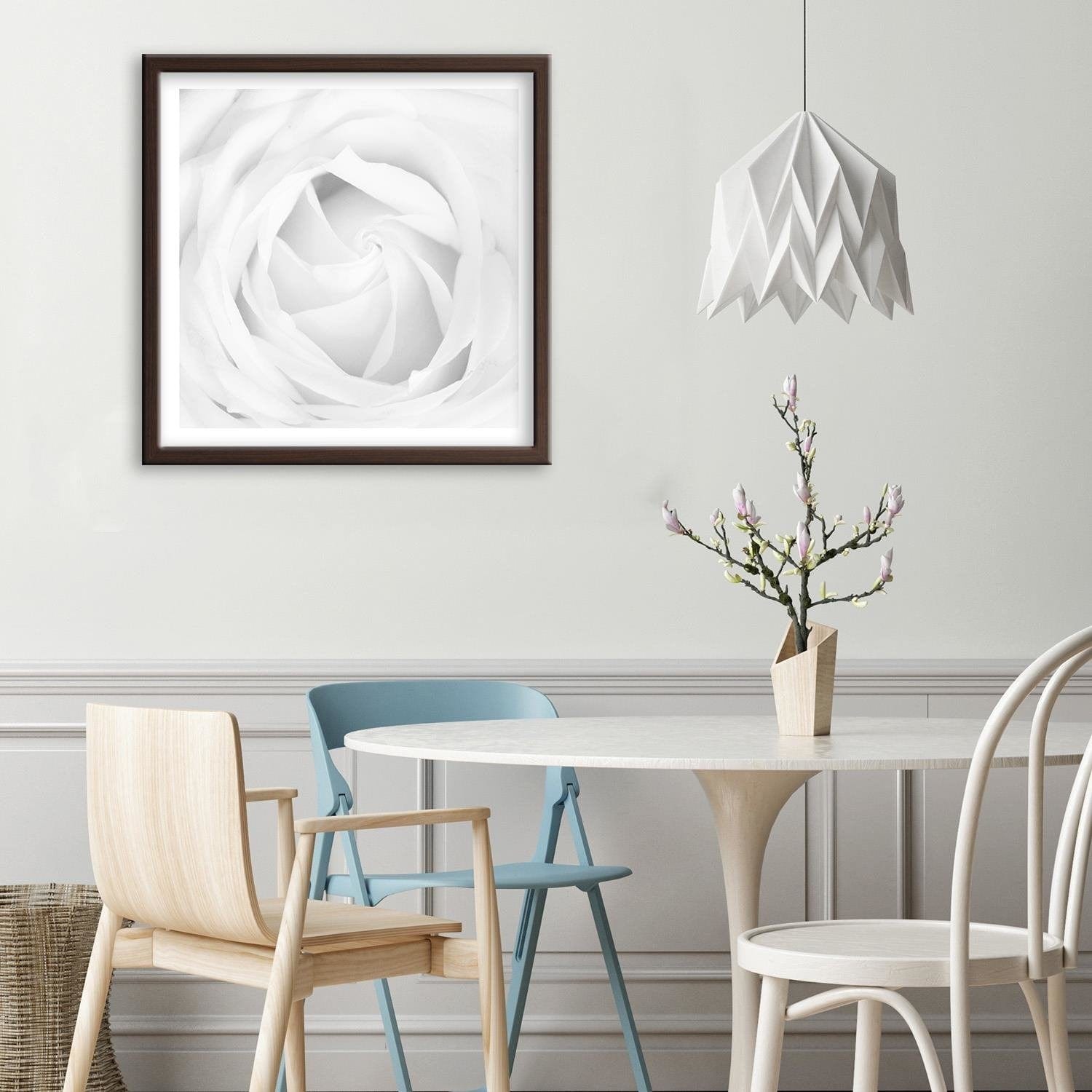 Glezna brūnā rāmī - White Rose 4 Home Trends DECO