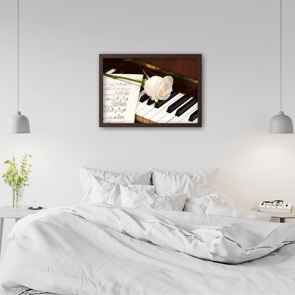 Glezna brūnā rāmī - White Rose On The Piano Home Trends DECO