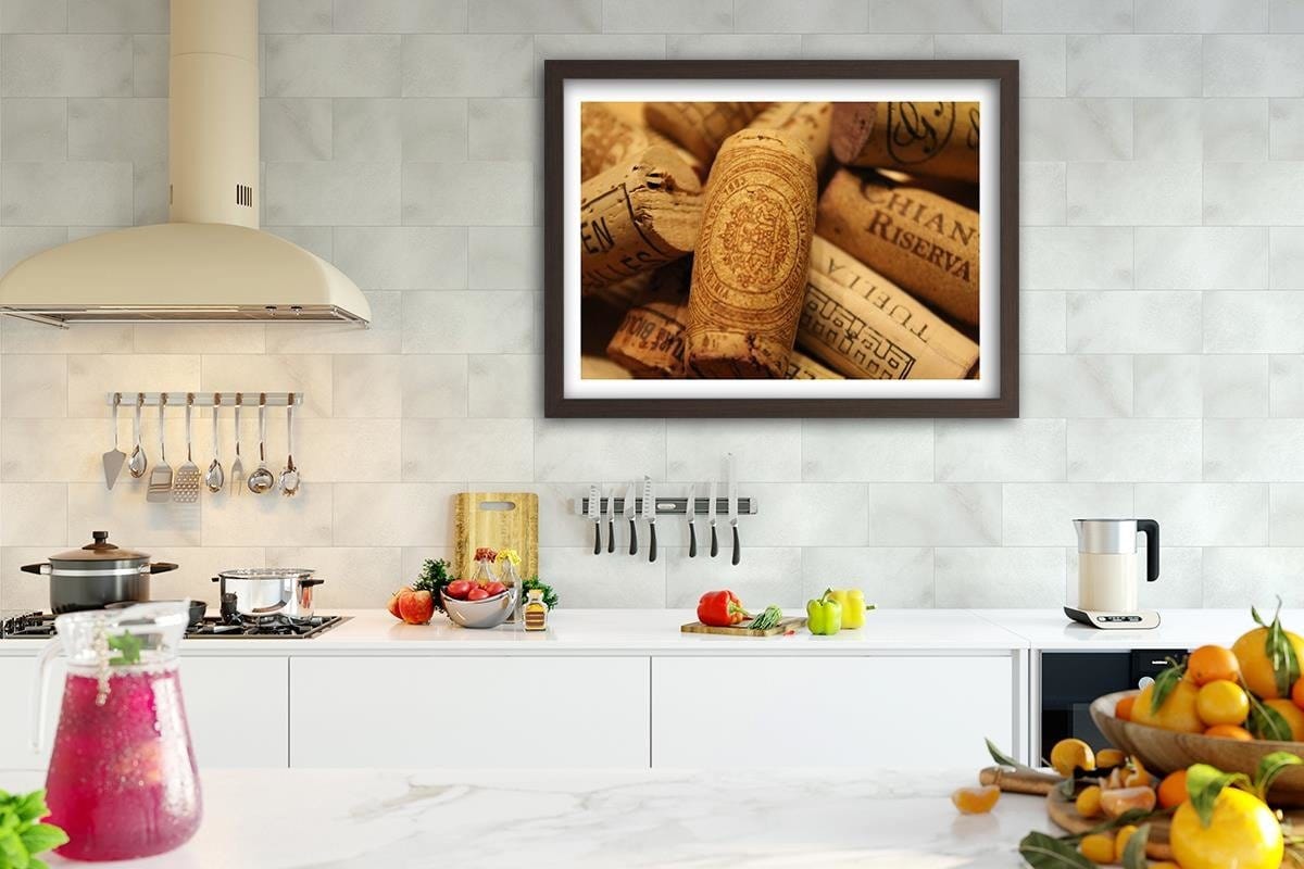 Glezna brūnā rāmī - Wine Corks 1 Home Trends DECO