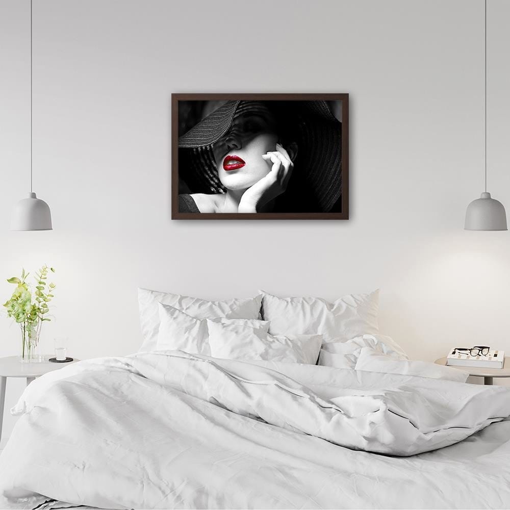 Glezna brūnā rāmī - Woman In The Hat Home Trends DECO