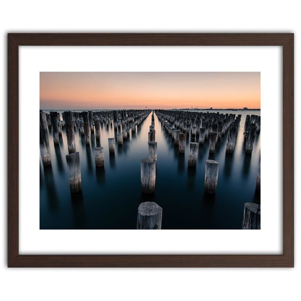 Glezna brūnā rāmī - Wooden Breakwater Home Trends DECO