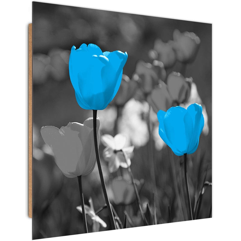 Dekoratīvais panelis - Blue Tulips On A Meadow  Home Trends Deco