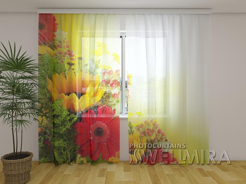 Dienas un nakts aizkari - Gerberas 180 x 140 cm (2X 90x140 cm) / Сaurspīdīgs šifons E-interjers.lv