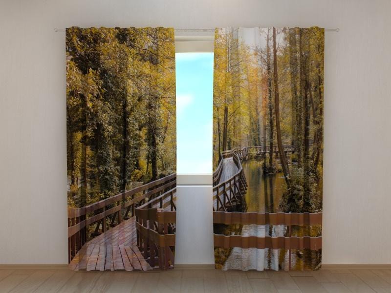 Dienas un nakts aizkari - Tilts rudens mežā 180 x 140 cm (2X 90x140 cm) / SCREEN E-interjers.lv