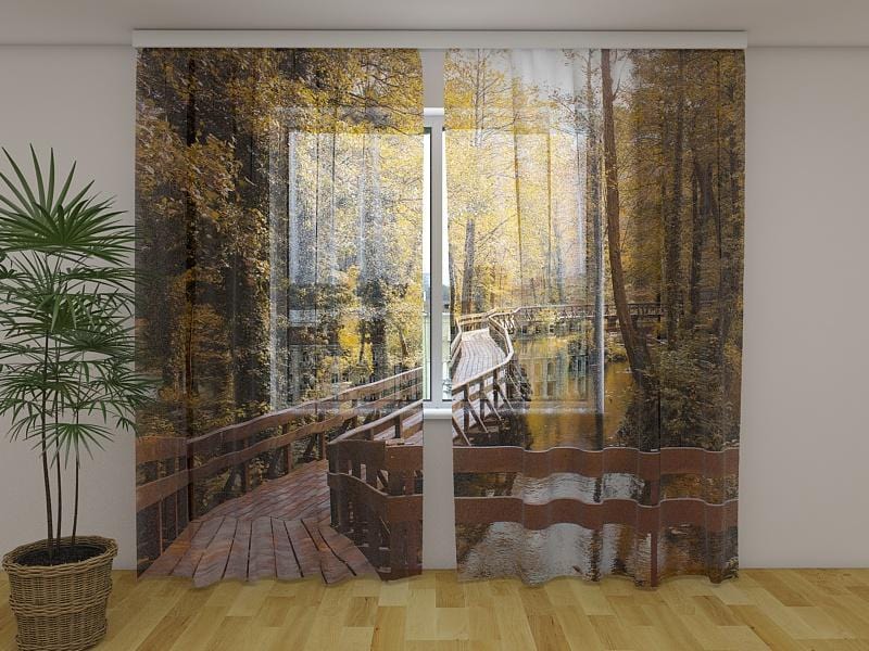 Dienas un nakts aizkari - Tilts rudens mežā 180 x 140 cm (2X 90x140 cm) / Сaurspīdīgs šifons E-interjers.lv