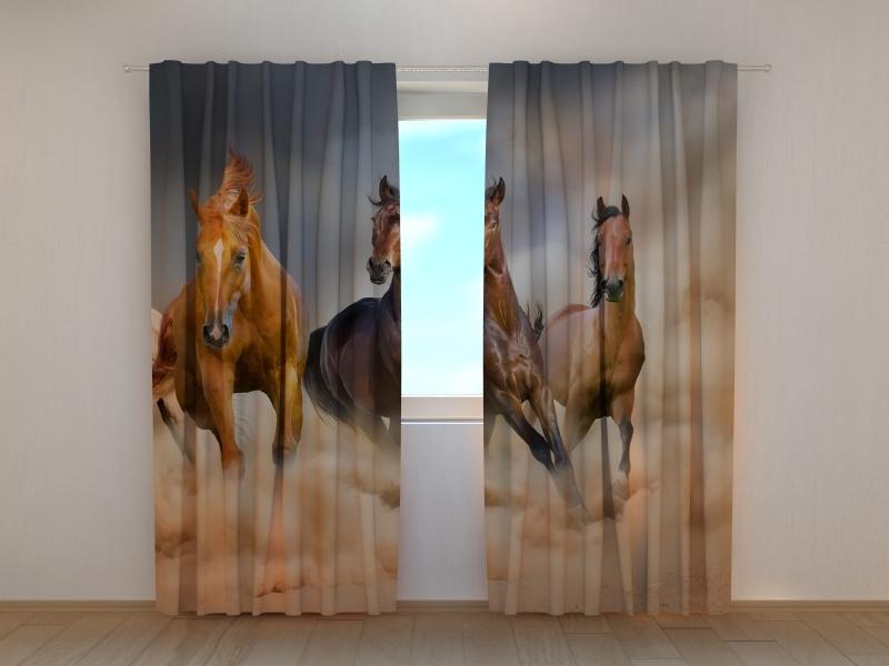 Dienas un nakts aizkari - Zirgu ganāmpulks 2. versija 180 x 140 cm (2X 90x140 cm) / SCREEN E-interjers.lv