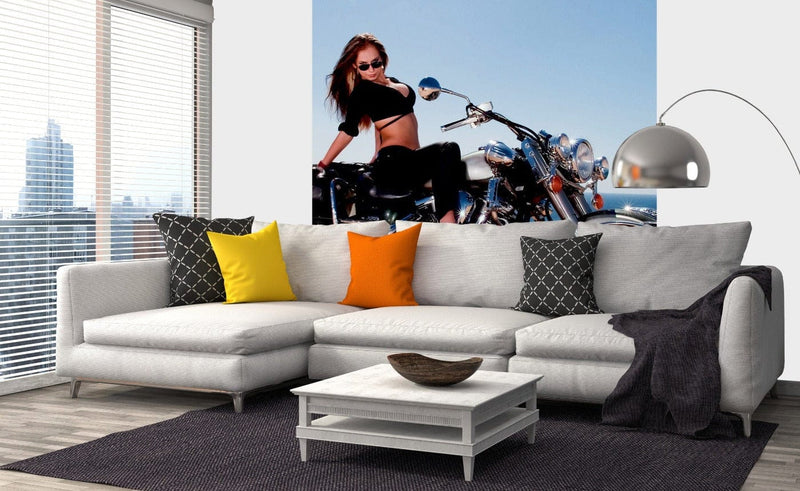 Flizelīna fototapetes - Meitene uz motocikla 225 x 250 cm D-ART