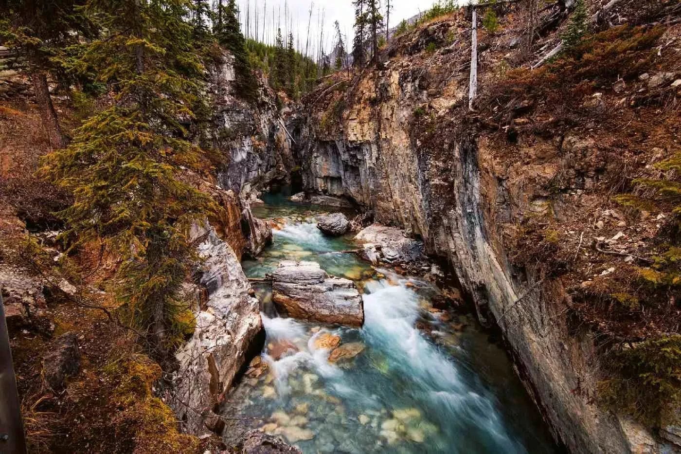 Fototapetes ar kalna upi - Upe Kootenay, (375x250 cm) D-ART