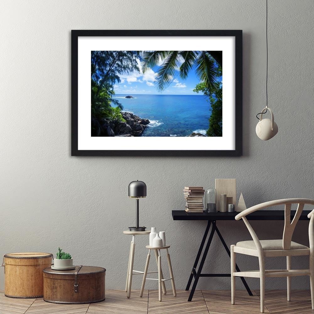 Glezna melnā rāmī - A Rock In The Sea 4  Home Trends