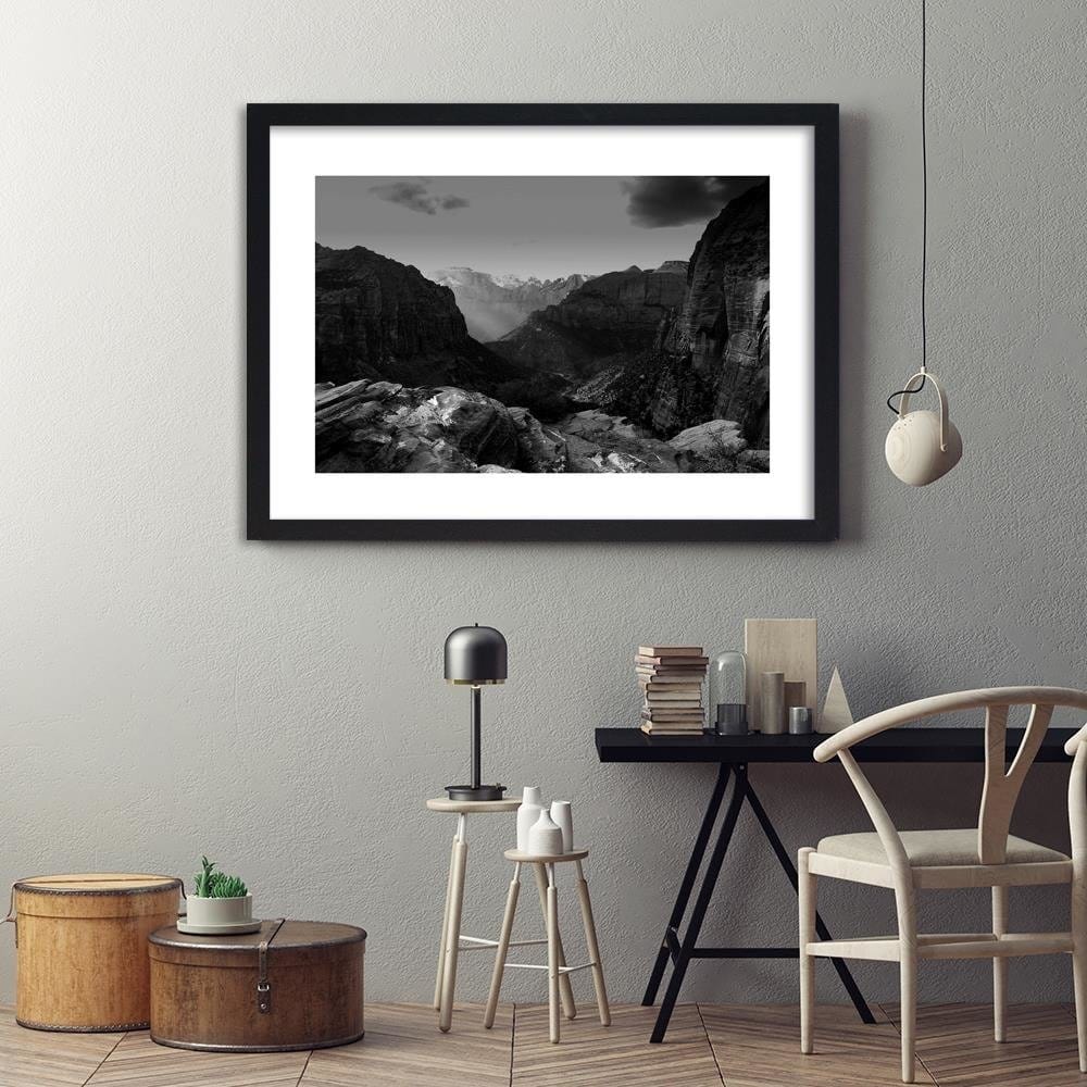 Glezna melnā rāmī - Between The Rocks 2  Home Trends