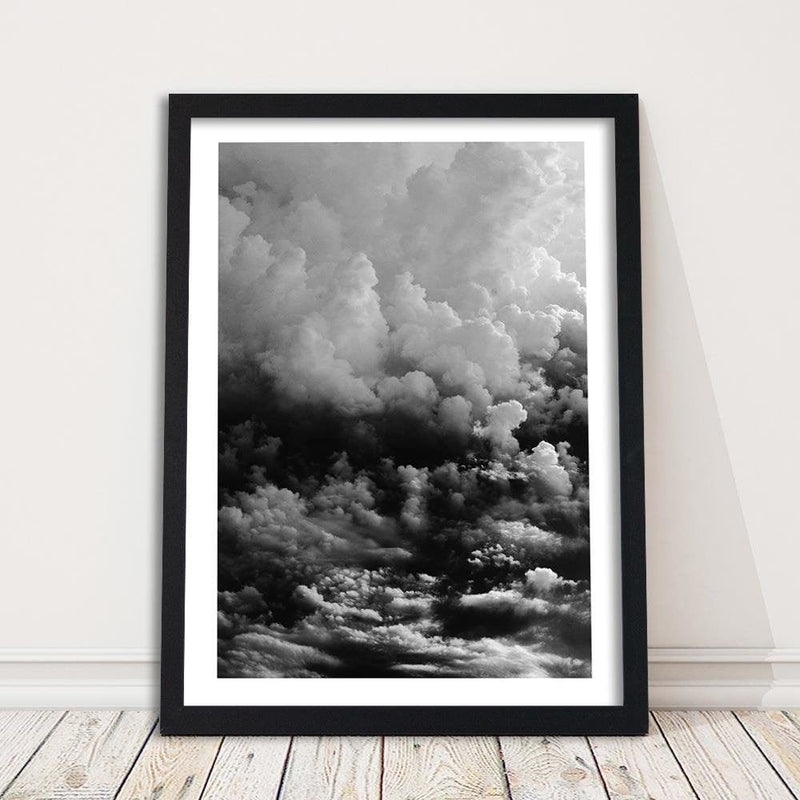 Glezna melnā rāmī - Black Clouds  Home Trends