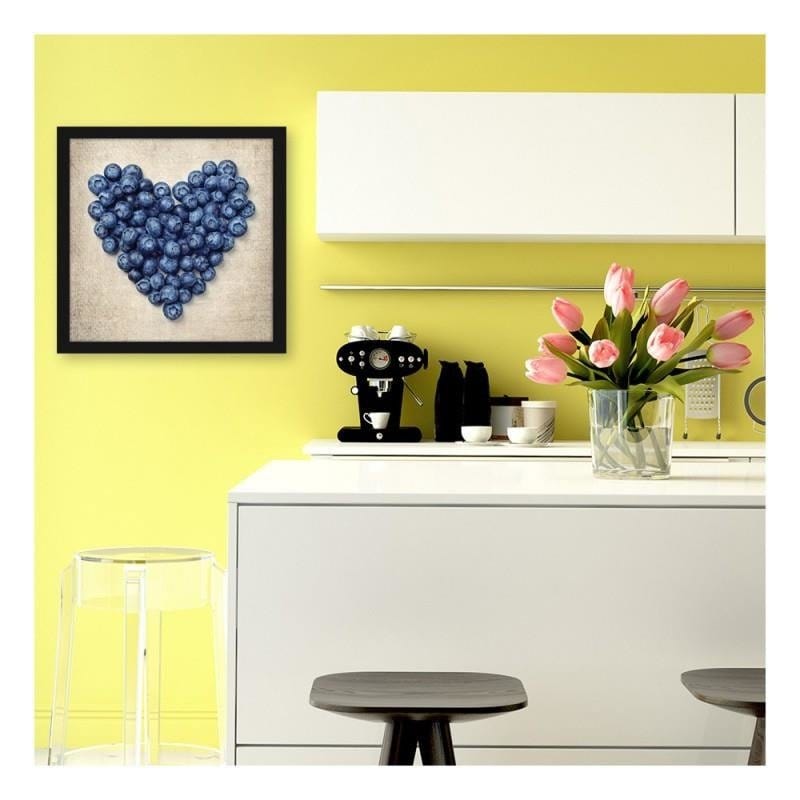 Glezna melnā rāmī - Blueberry heart  Home Trends