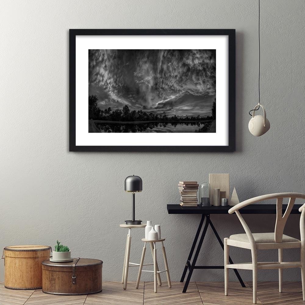 Glezna melnā rāmī - Clouds In The Sky 2  Home Trends