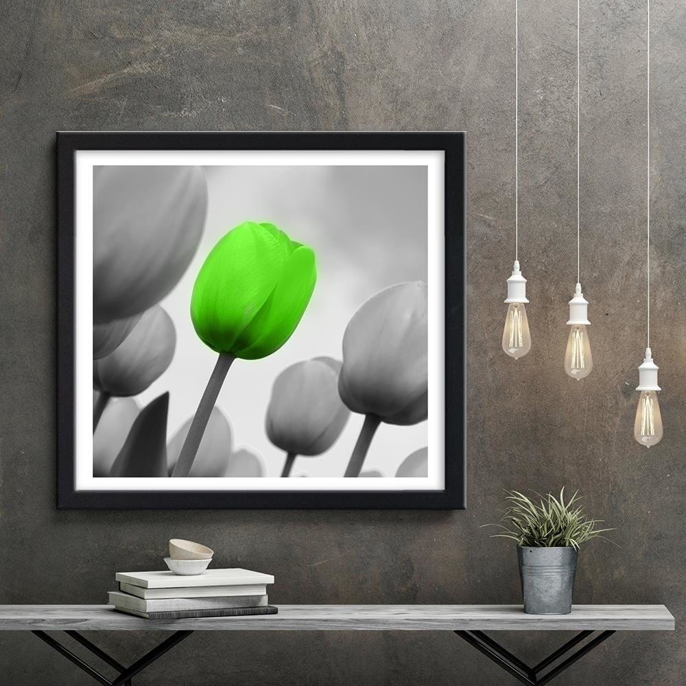 Glezna melnā rāmī - Green Poppy Flower  Home Trends