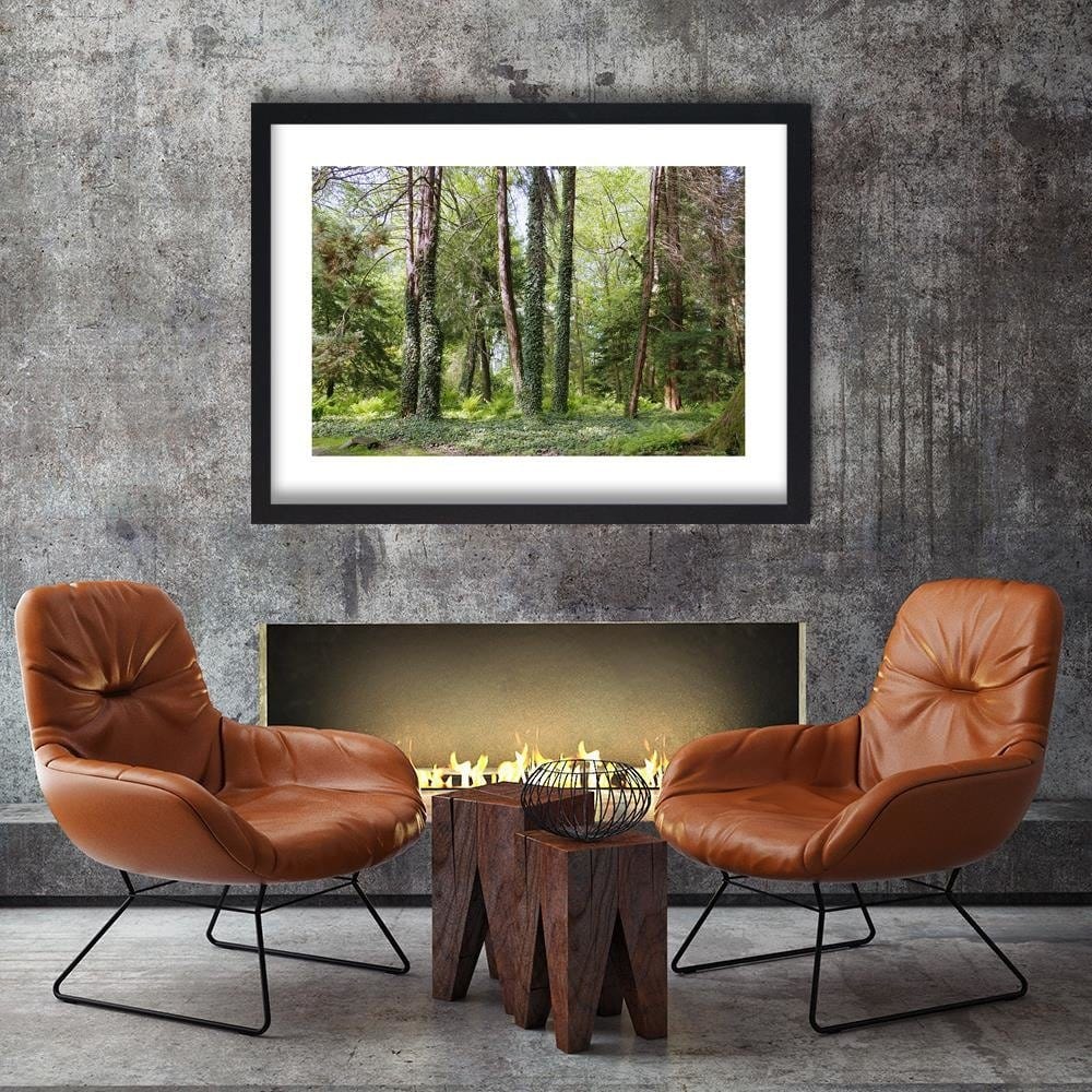 Glezna melnā rāmī - Ivy On The Trees  Home Trends