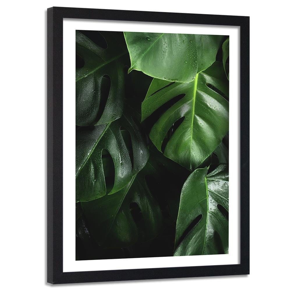 Glezna melnā rāmī - Lush Green  Home Trends