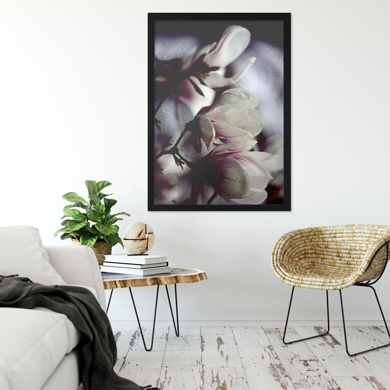 Glezna melnā rāmī - Magnolia Buds  Home Trends