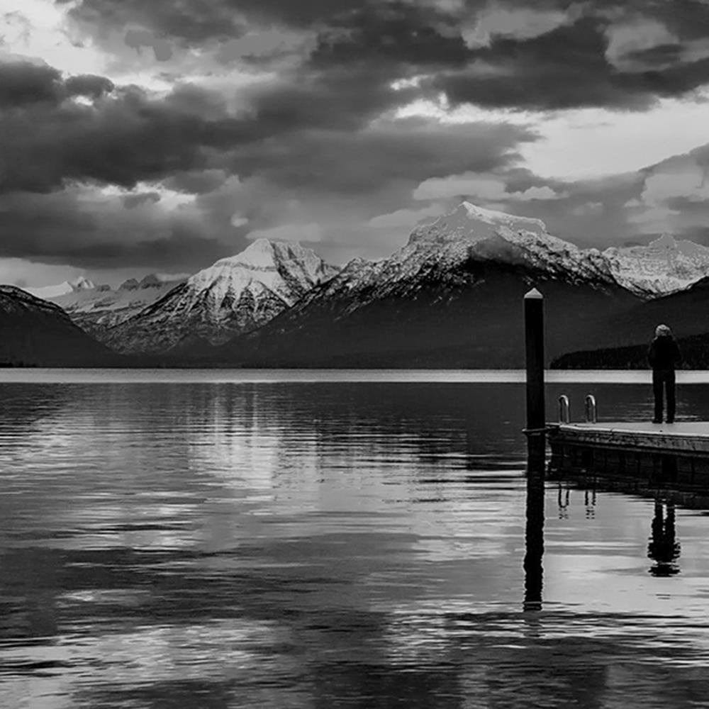 Glezna melnā rāmī - Snowy Mountains Lake 2  Home Trends
