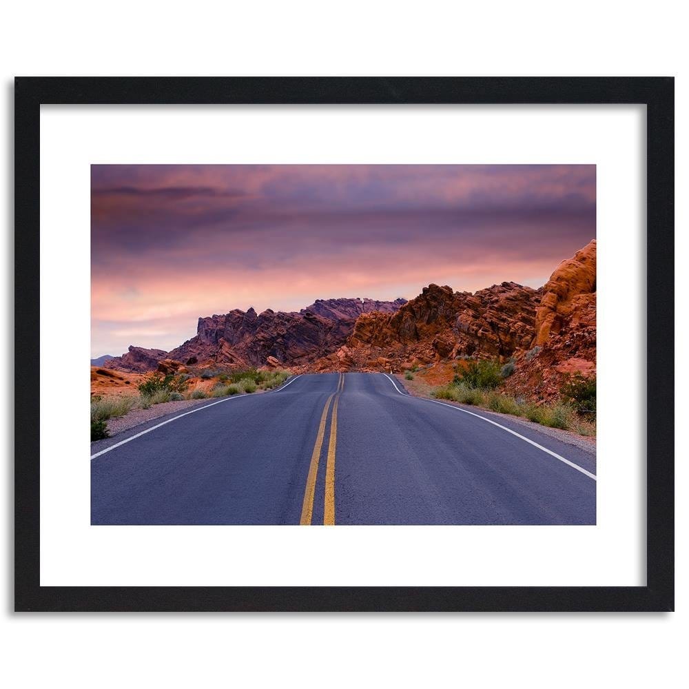 Glezna melnā rāmī - The Road In The Desert  Home Trends
