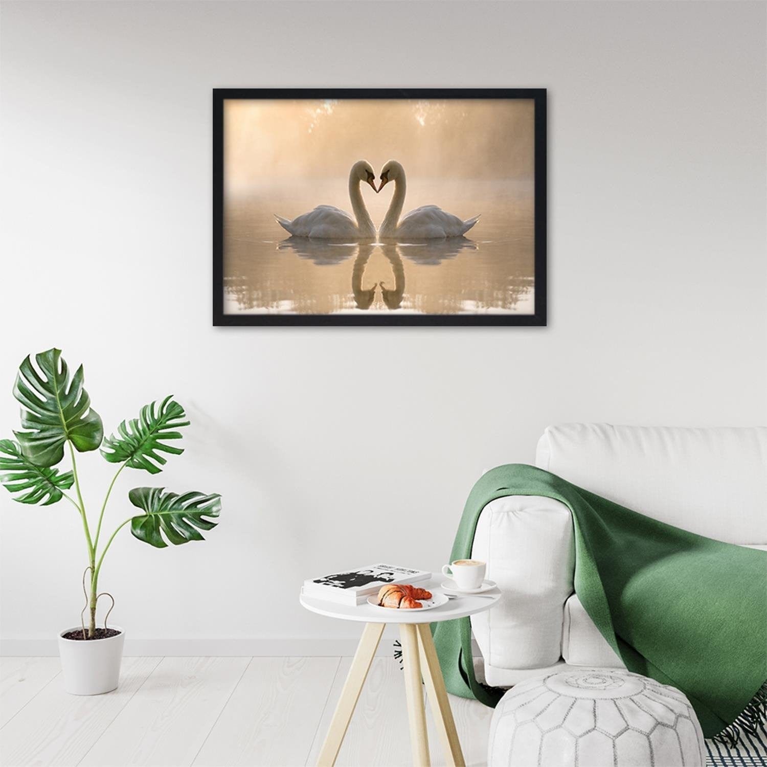 Glezna melnā rāmī - Two Swans  Home Trends