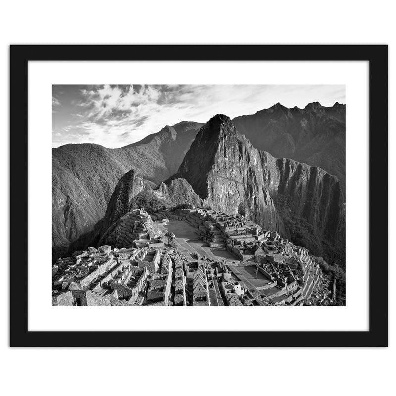 Glezna melnā rāmī - View of Machu Picchu  Home Trends