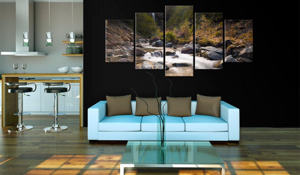 Glezna ar dabas tematiku - Ūdenskritums mežonīgas dabas vidū Home Trends