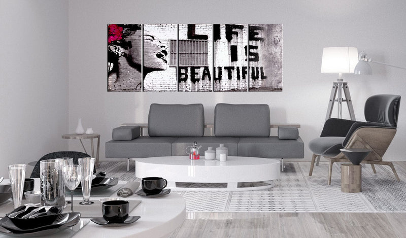 Glezna - Banksy_ Life is Beautiful Home Trends