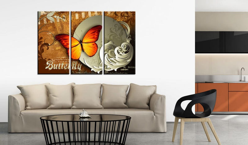 Glezna - Fiery butterfly and  full moon Home Trends