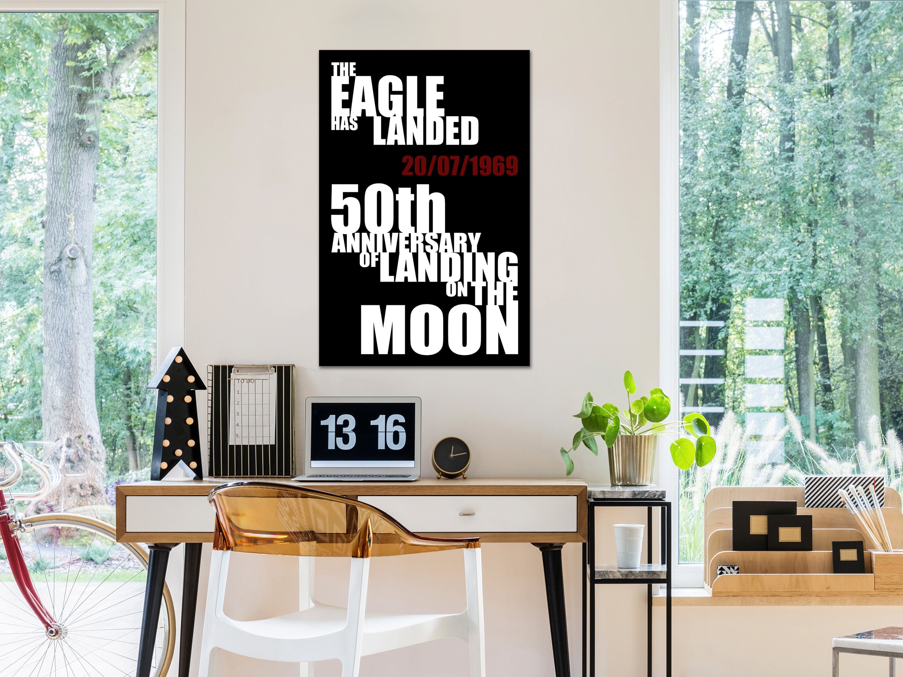 Glezna - Moon Landing (1 Part) Vertical Home Trends