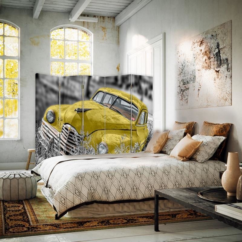 Aizslietnis, 5 paneļi, kanva, Yellow Car In The Grass 