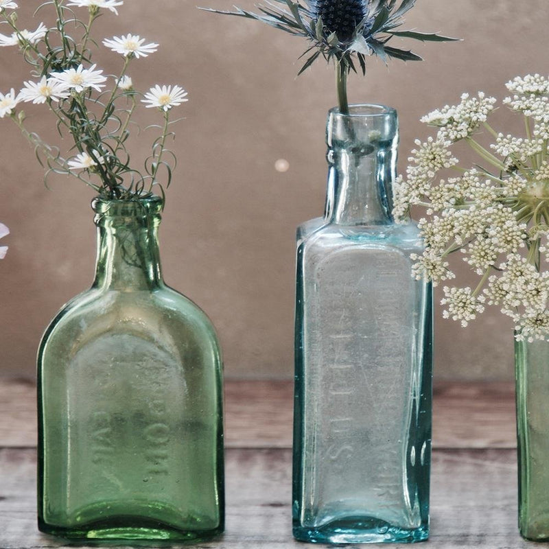 Dekoratīvais panelis - Flowers In Glass Vases 
