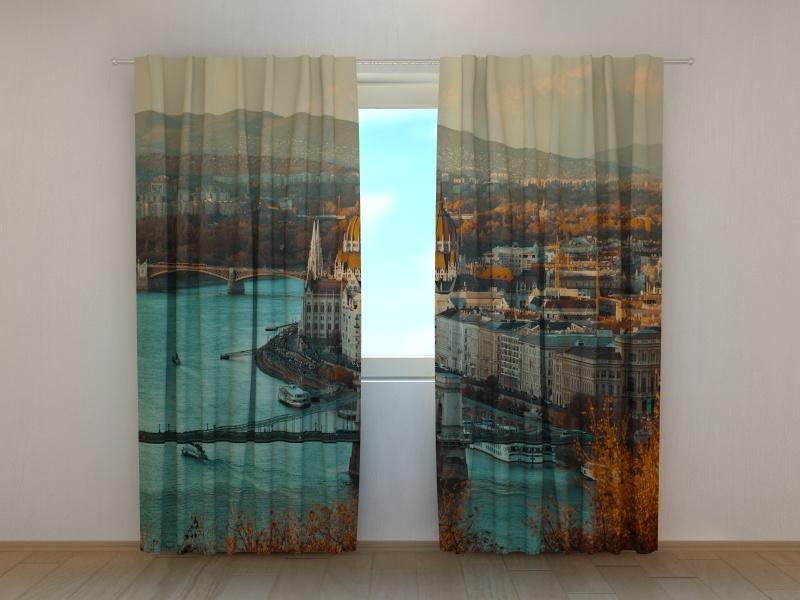 Dienas un nakts aizkari - Rudens Budapeštā 180 x 140 cm (2X 90x140 cm) / SCREEN E-interjers.lv