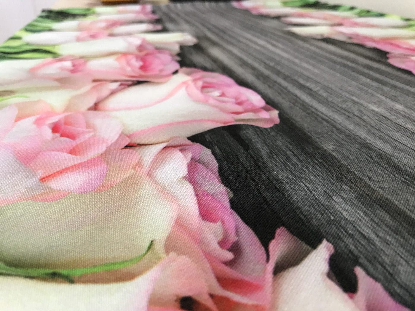 Galdauts - Rozes un koks Home Trends