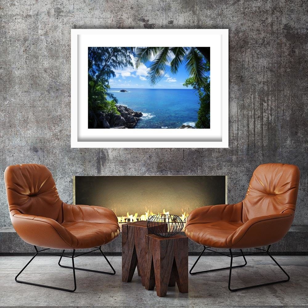 Glezna baltā rāmī - A Rock In The Sea 4  Home Trends DECO