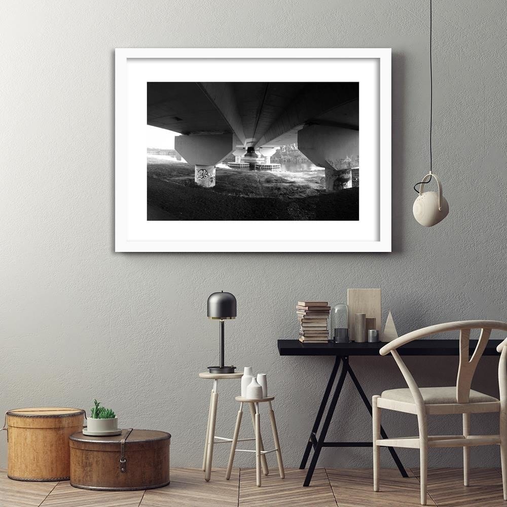 Glezna baltā rāmī - At The Concrete Bridge  Home Trends DECO