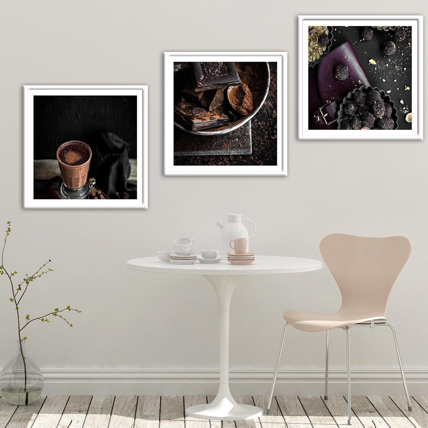 Glezna baltā rāmī - Bitter Chocolate And Cocoa  Home Trends DECO