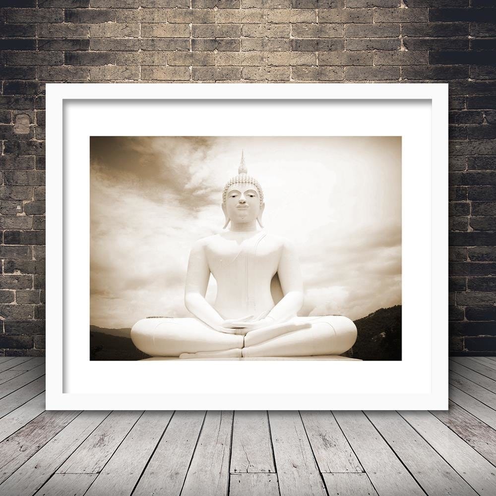 Glezna baltā rāmī - Buddha And The Sky  Home Trends DECO