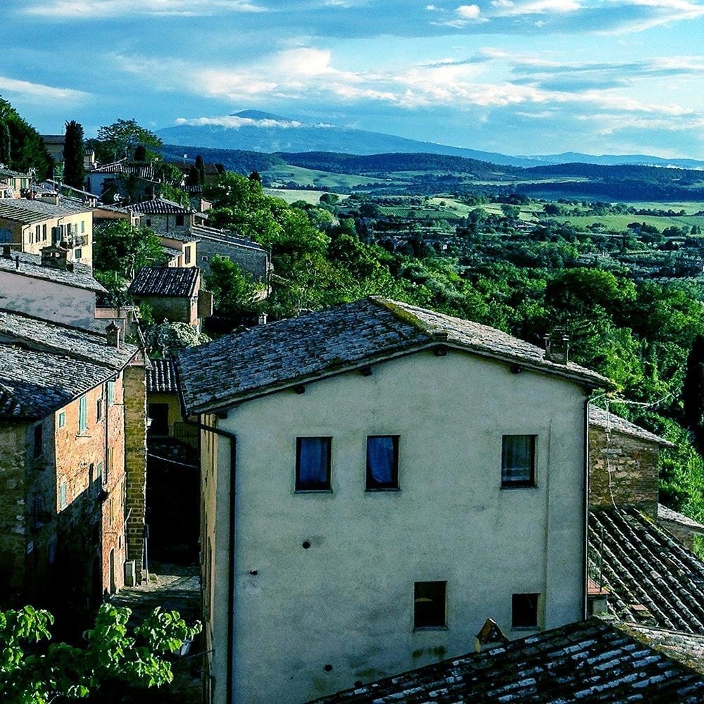 Glezna baltā rāmī - Buildings In Tuscany 4  Home Trends DECO