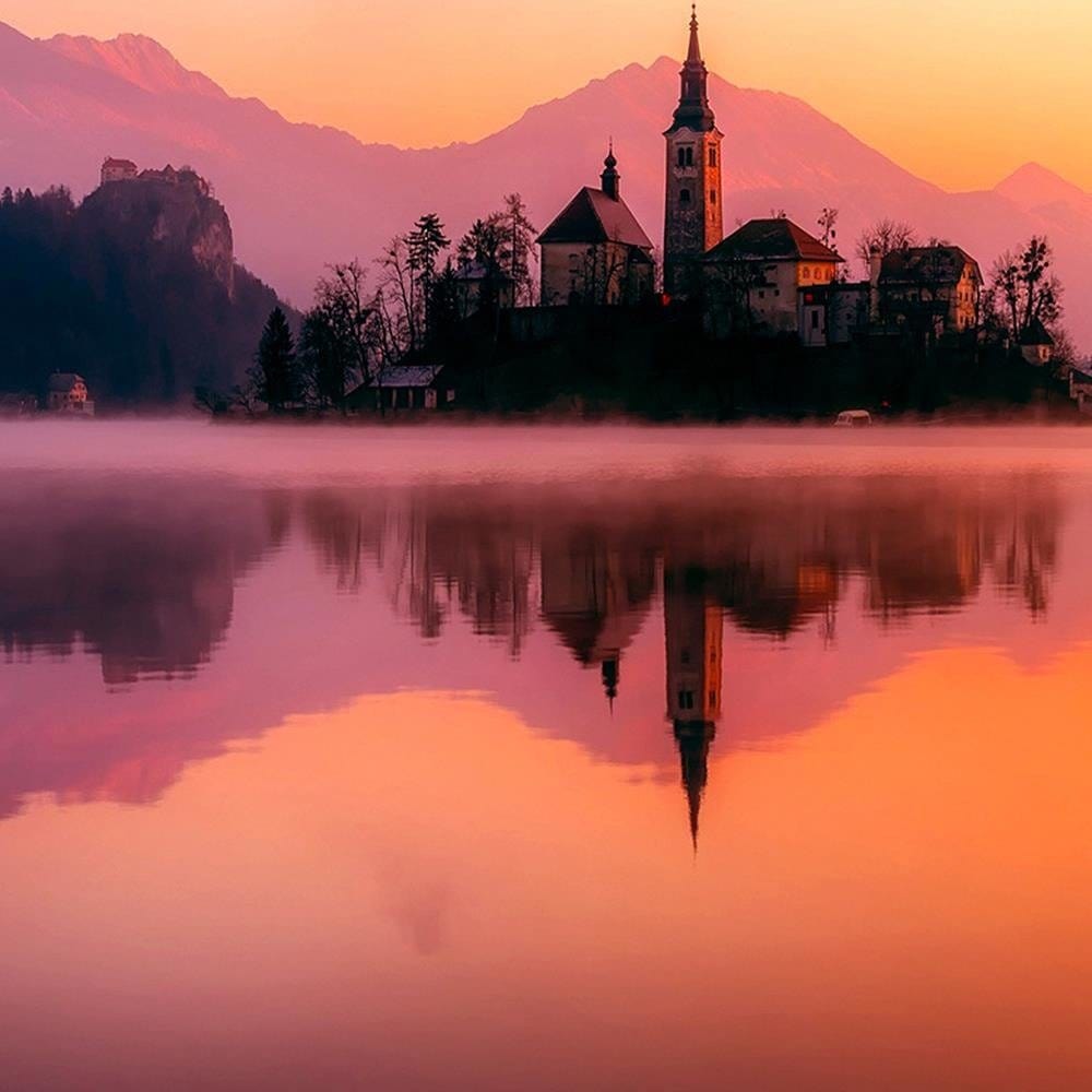 Glezna baltā rāmī - Castle On A Mountain Lake  Home Trends DECO