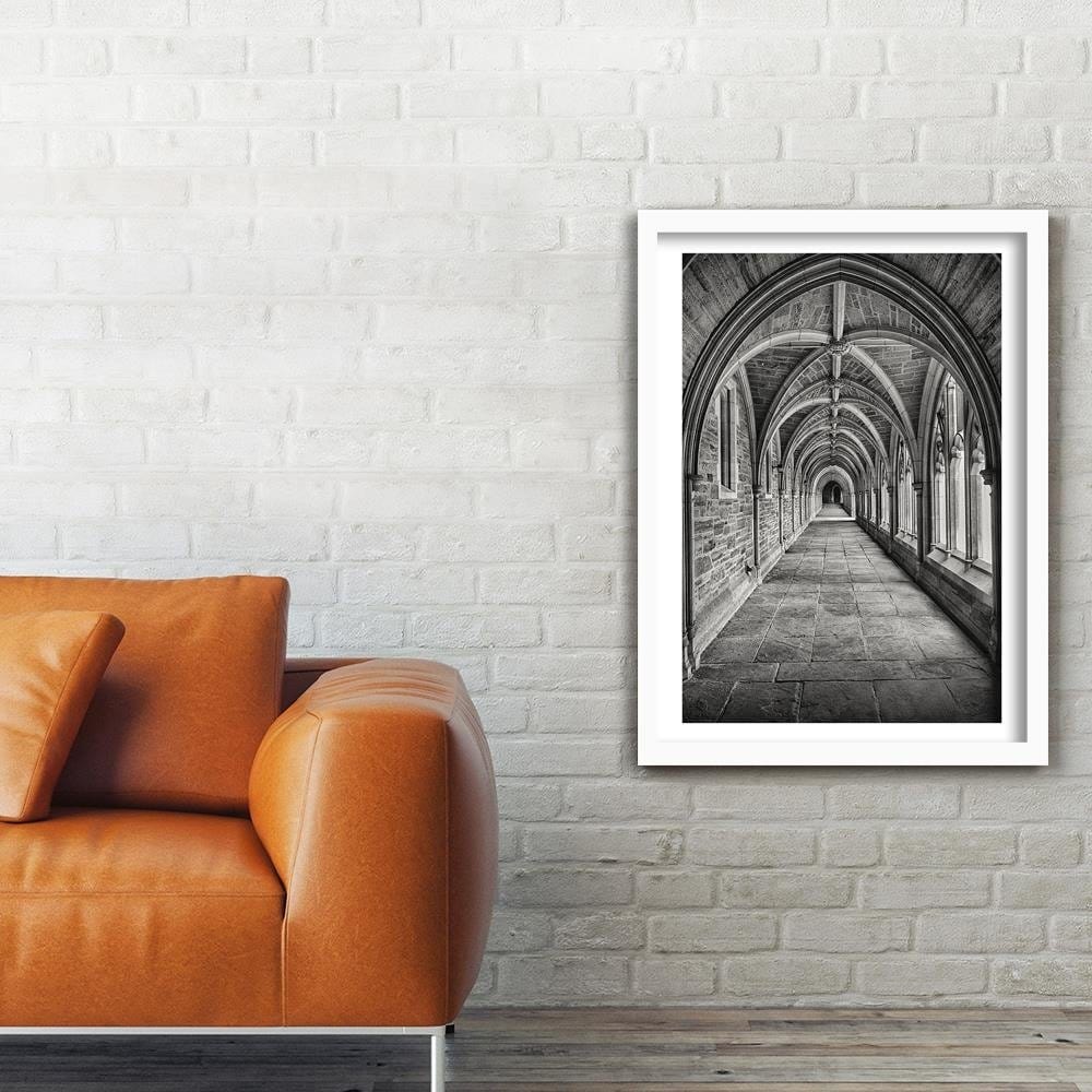 Glezna baltā rāmī - Cathedral  Home Trends DECO