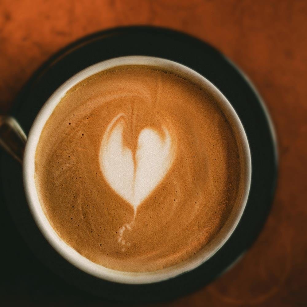 Glezna baltā rāmī - Cup Of Coffee  Home Trends DECO