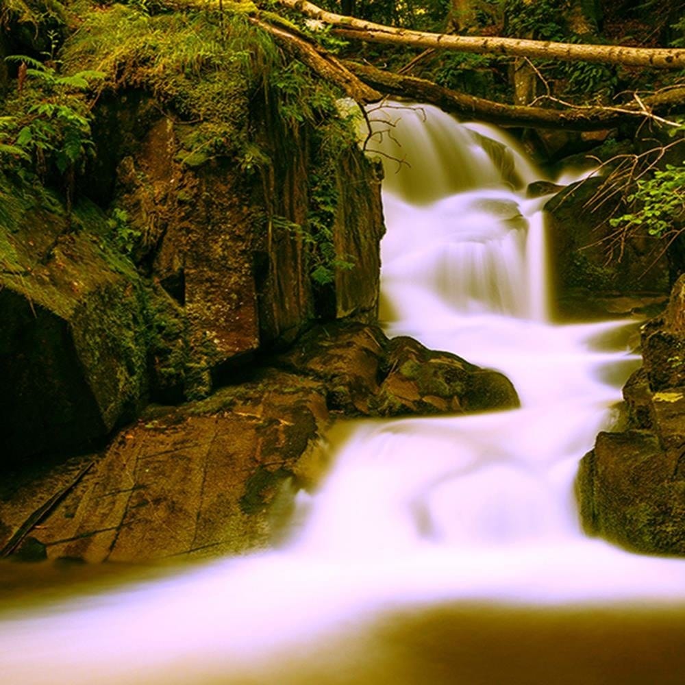 Glezna baltā rāmī - Fairytale Waterfall 4  Home Trends DECO