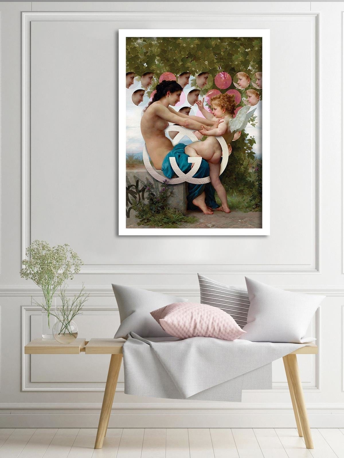Glezna baltā rāmī - Girl And Cupid  Home Trends DECO