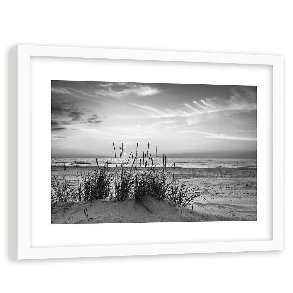 Glezna baltā rāmī - Grass On The Beach 2  Home Trends DECO