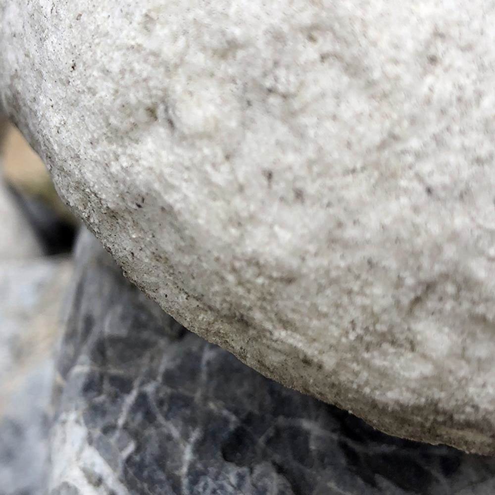 Glezna baltā rāmī - Gray Stones  Home Trends DECO