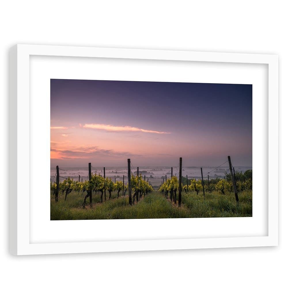 Glezna baltā rāmī - Growing Grapes  Home Trends DECO