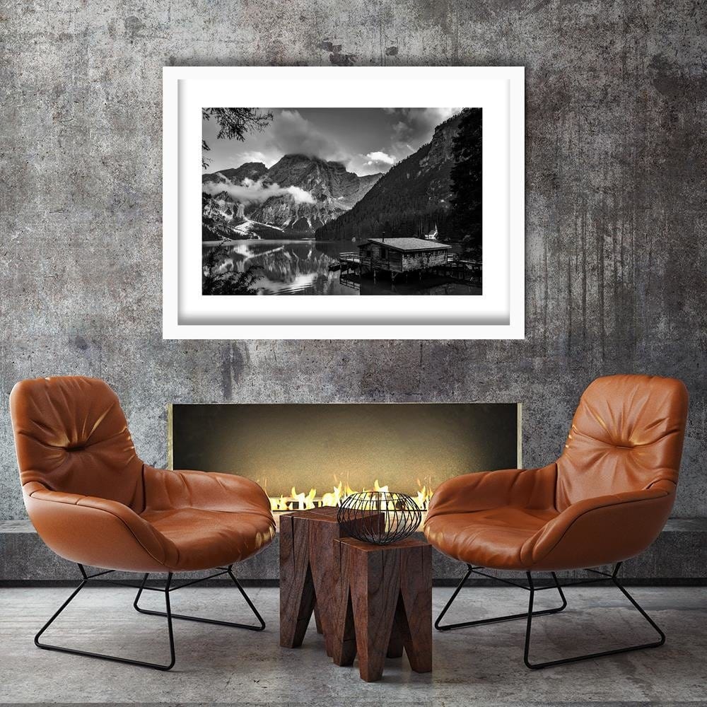 Glezna baltā rāmī - House Alpine Lake 2  Home Trends DECO