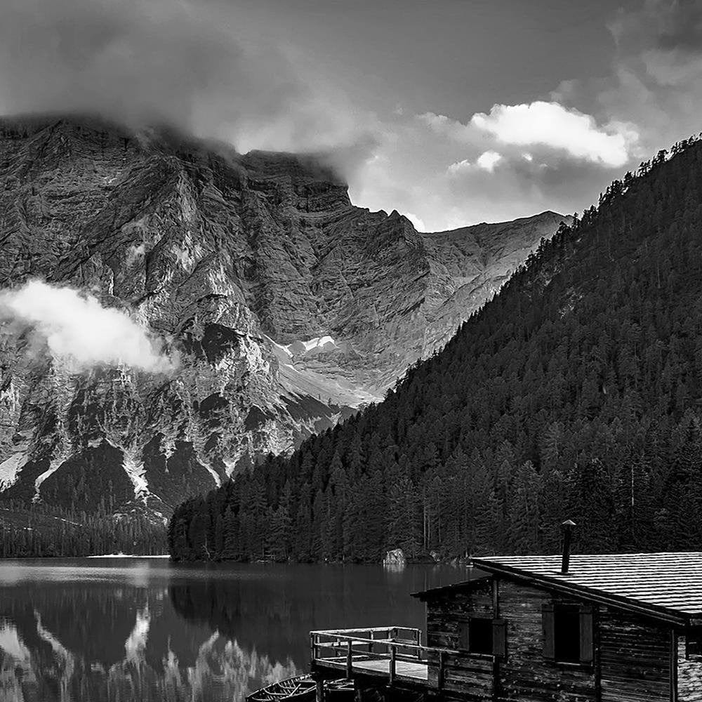 Glezna baltā rāmī - House Alpine Lake 2  Home Trends DECO