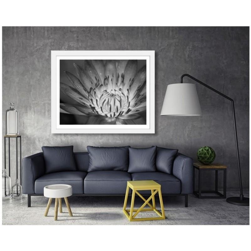 Glezna baltā rāmī - Lotus flower 2  Home Trends DECO