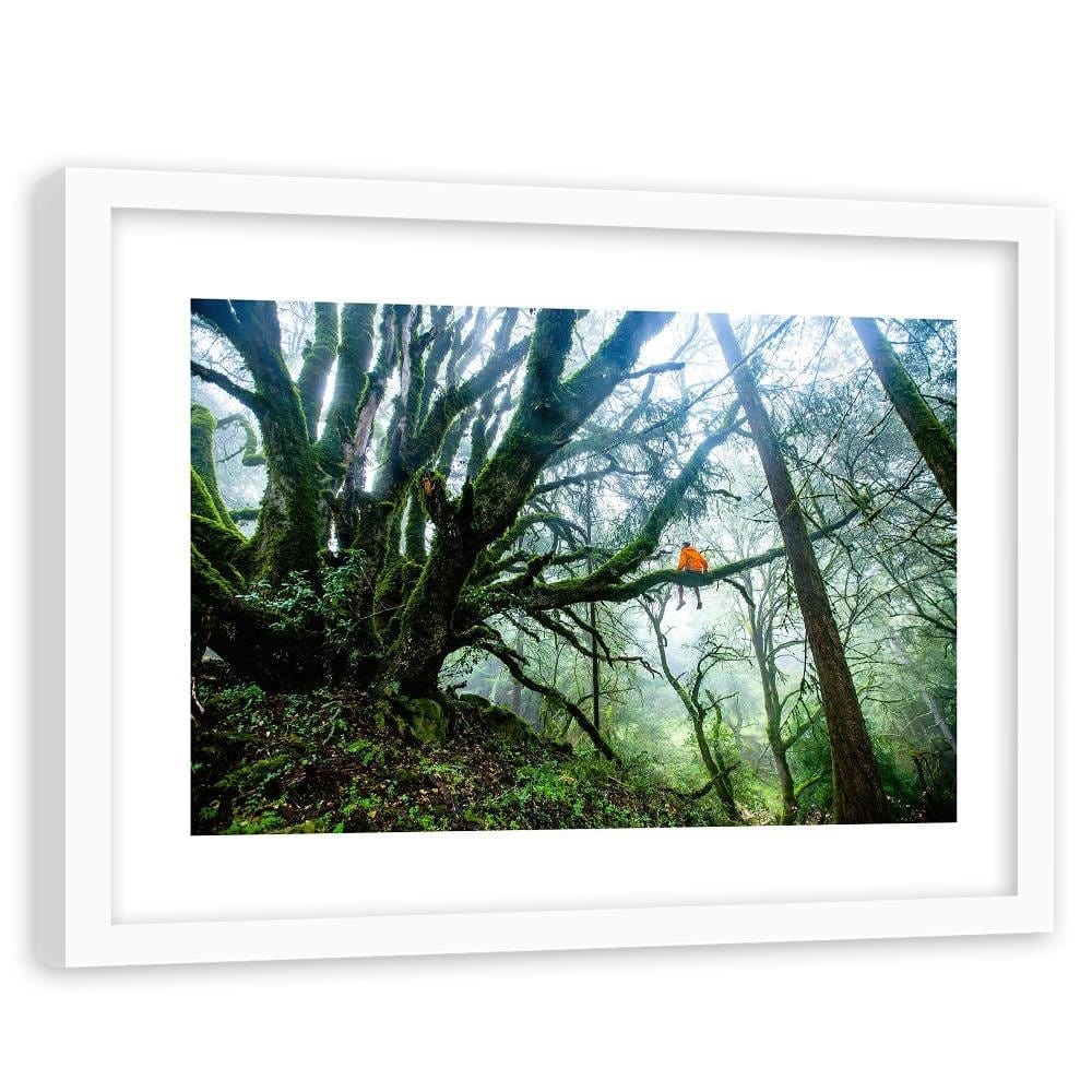 Glezna baltā rāmī - Man On A Branch  Home Trends DECO